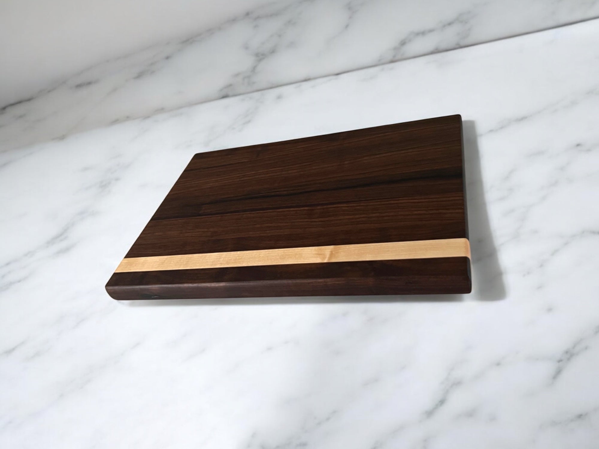 Modern Walnut-Timber Traditons