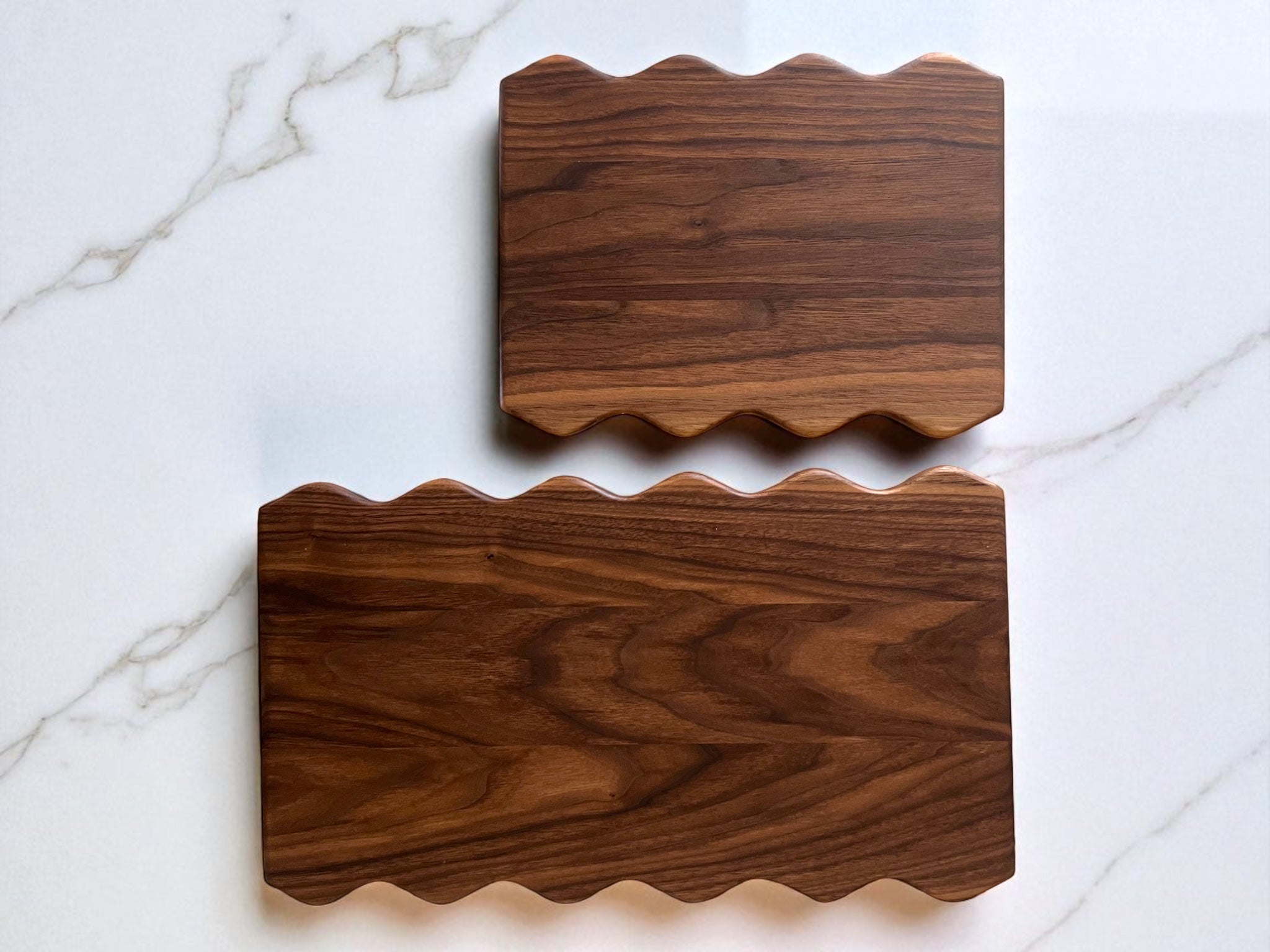 The Signature Wave Series – Walnut